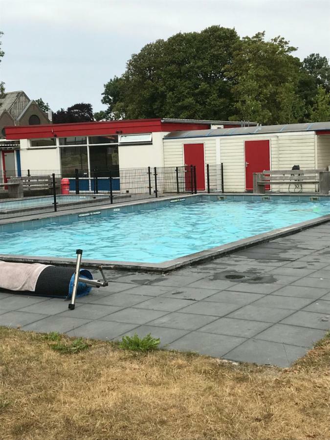 Stinswoning " Waadhoeke " Tzummarum Kültér fotó
